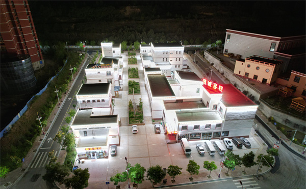 楼体亮化设计趋势：LED技术在城市夜景中的应用创新